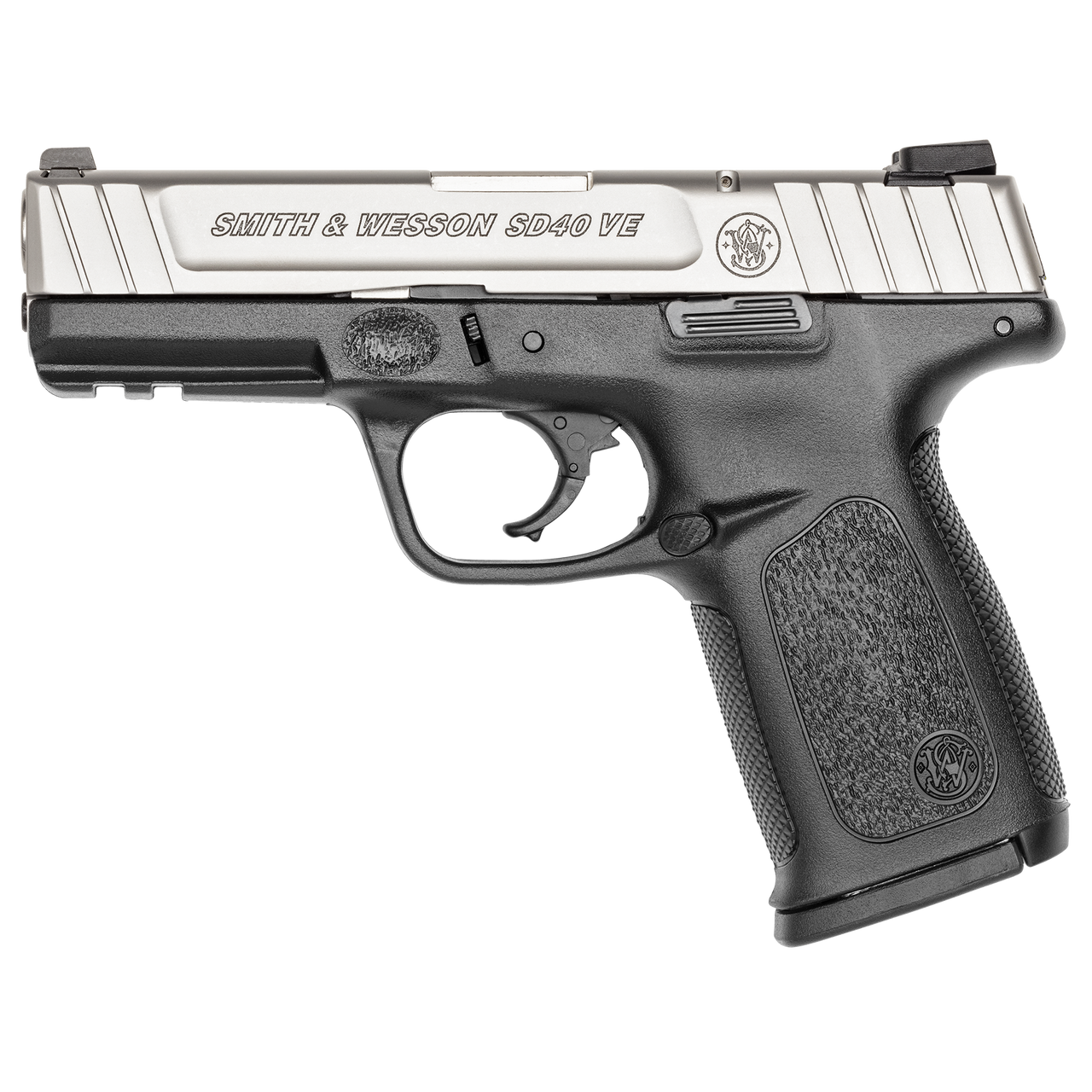 Smith & Wesson SD40 VE Black 40 S&W Compact Semi-Auto Pistol with 4-Inch Stainless Steel Barrel and Two Magazines
