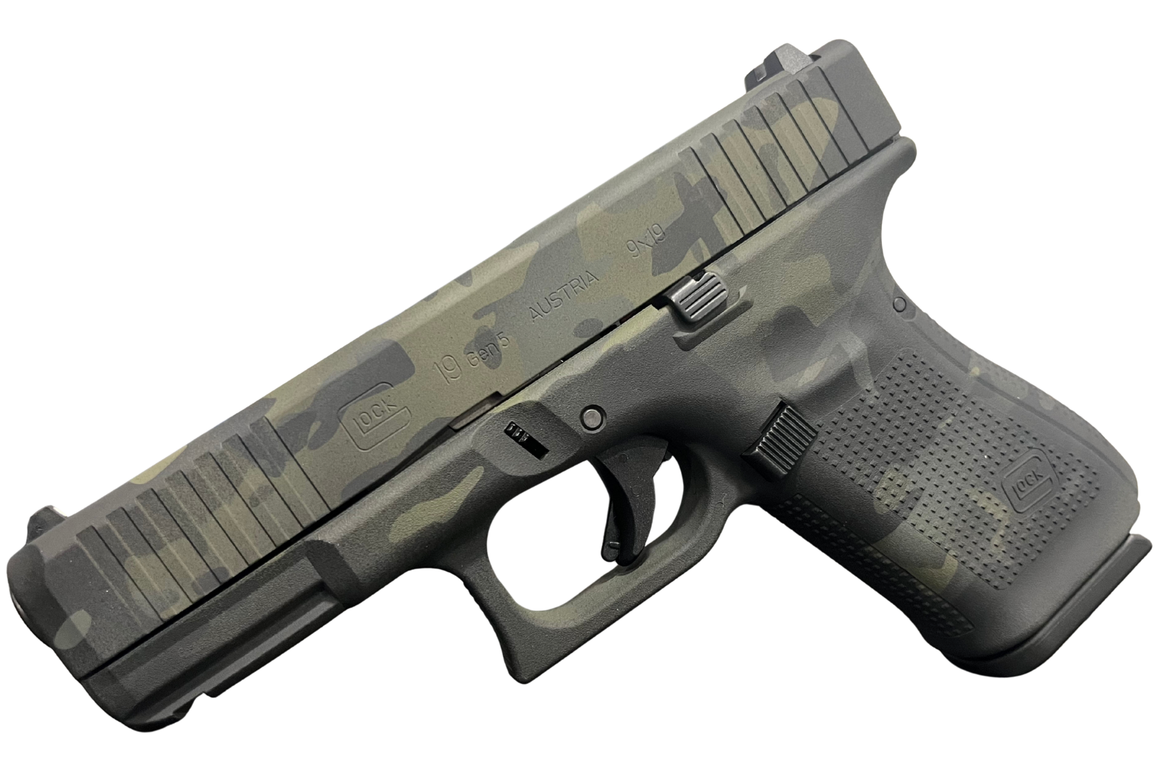Glock G19 Gen 5 FS 9mm Pistol with MultiCam Finish - Model PA195S203-BMC